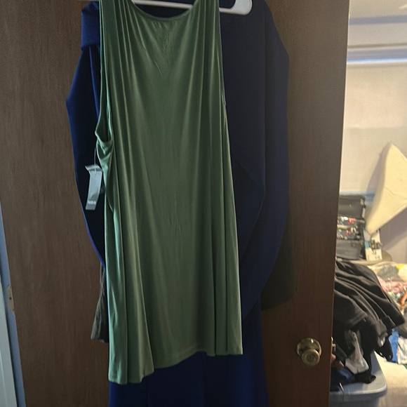 Torrid Olive Green Button-Front Tank Top - Picture 4 of 5